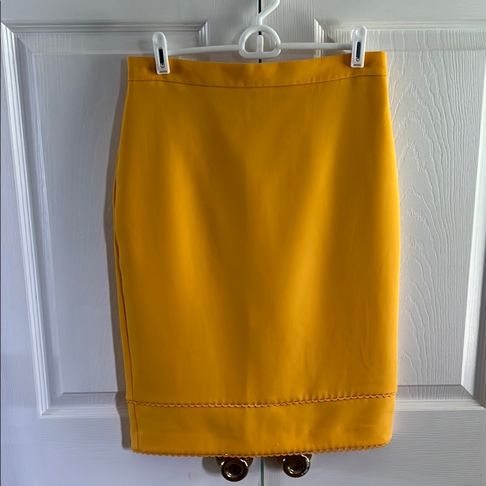 Ann Taylor Factory Yellow Pencil Skirt Knee-Length Work